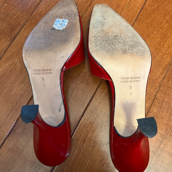 Todd Oldham Red Patent Leather Pointed-Toe Mules - Picture 5 of 9